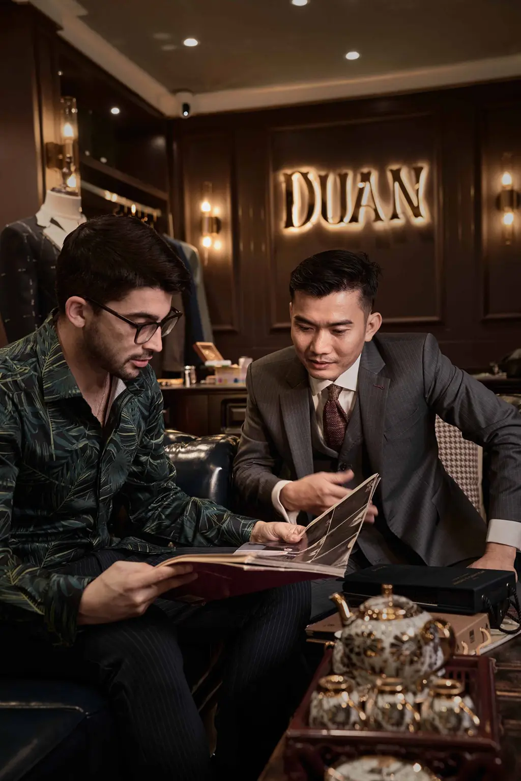 Khách hàng DuanTailor 12