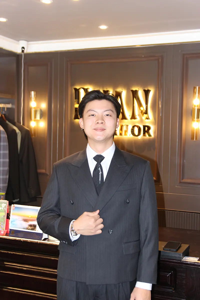 Khách hàng DuanTailor 37